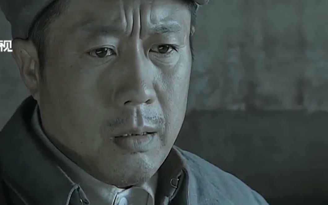 为不欠李云龙的,孔捷竟要剁两只手指送给他,李云龙吓坏了