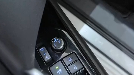 凯美瑞后视镜折叠你会用吗