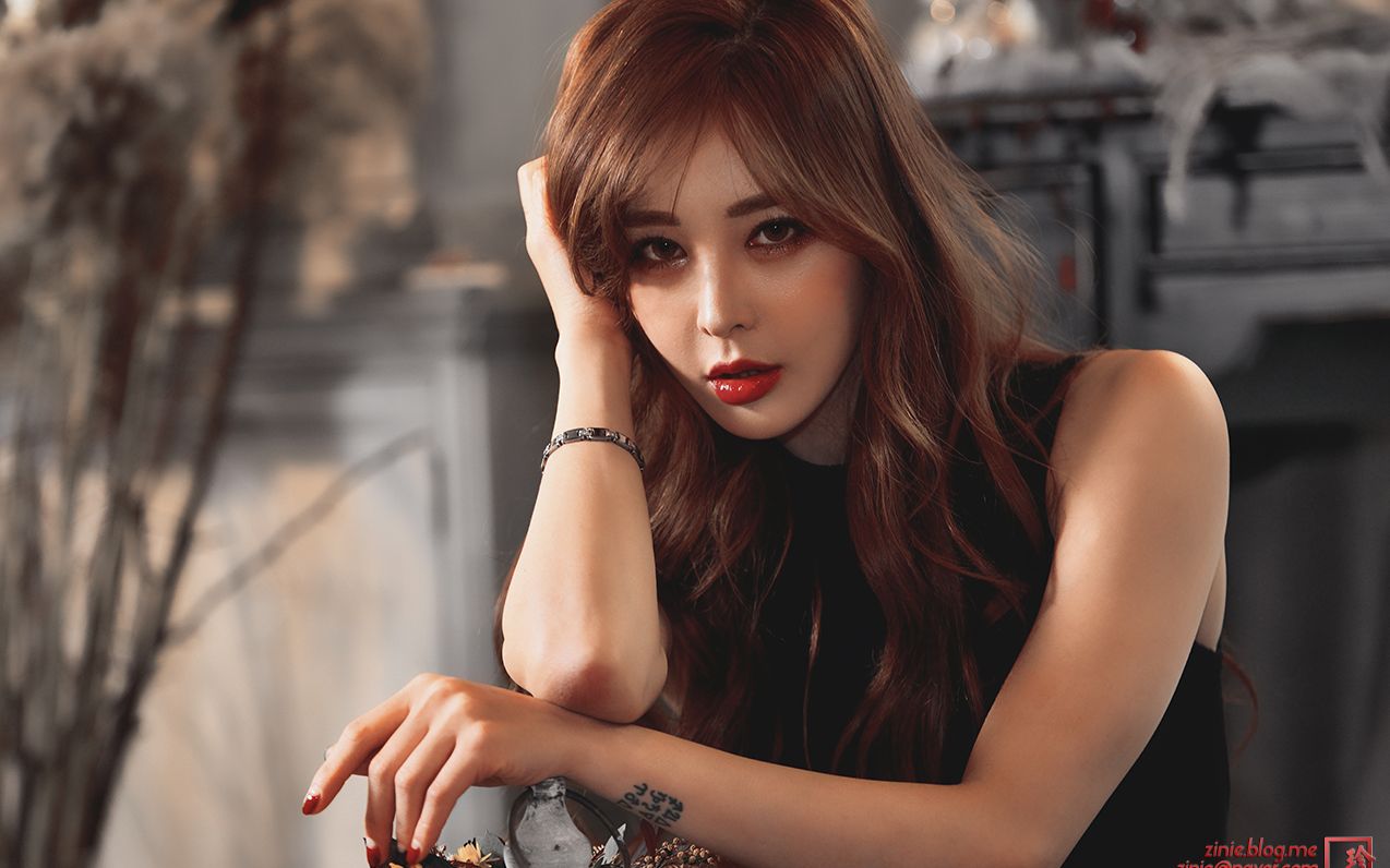 美女 #舞动人生青春的荷尔蒙在散发 #时尚性感魅力舞姿 #跟着节奏嗨