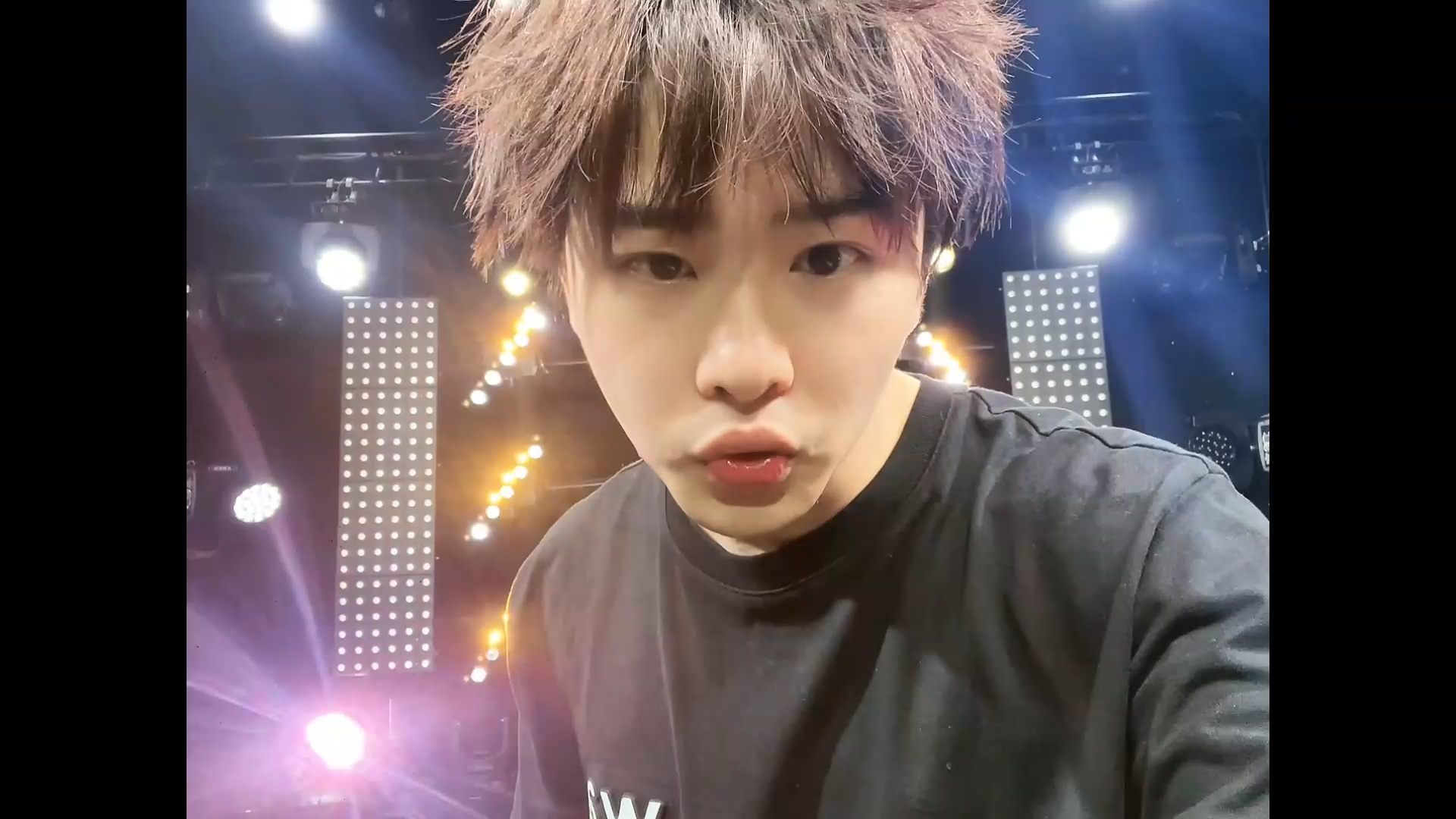 艾秋12号首秀(暂定) 2024-5-9 彩排