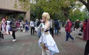 迷人美少女们的华丽扮演--香港漫展