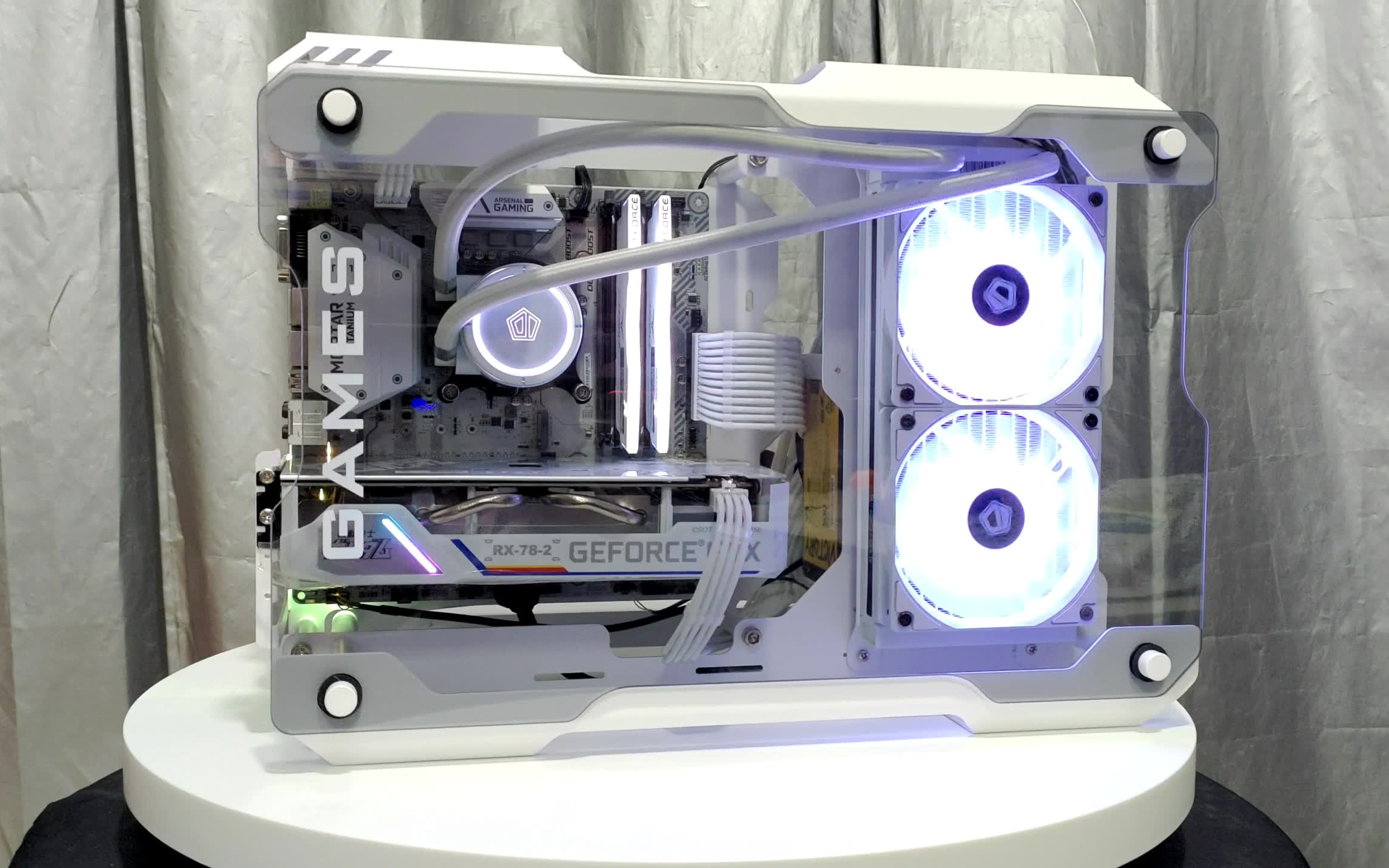 白色主机#8 炽果zc-01m葡萄罐纯白主题开放式水冷主机 效果展示_哔哩