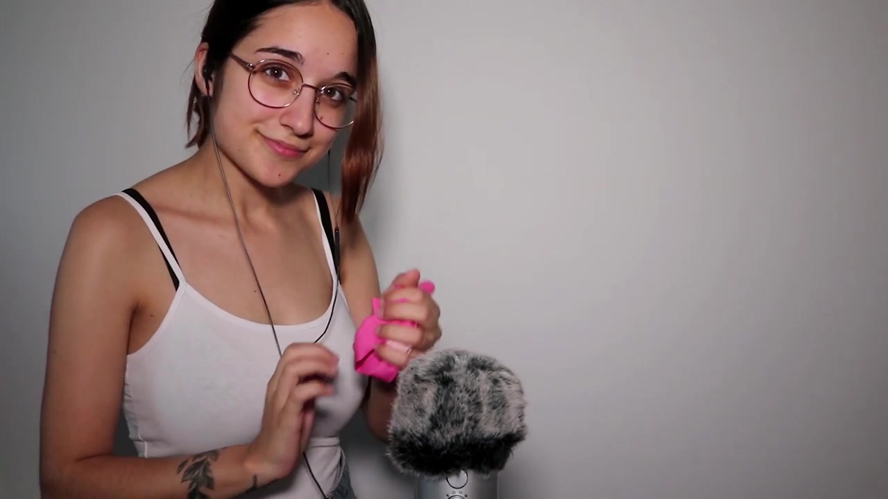 【maya玛雅】玛雅小姐姐的橡胶手套,触发音,耳朵伸过来_哔哩哔哩_bili