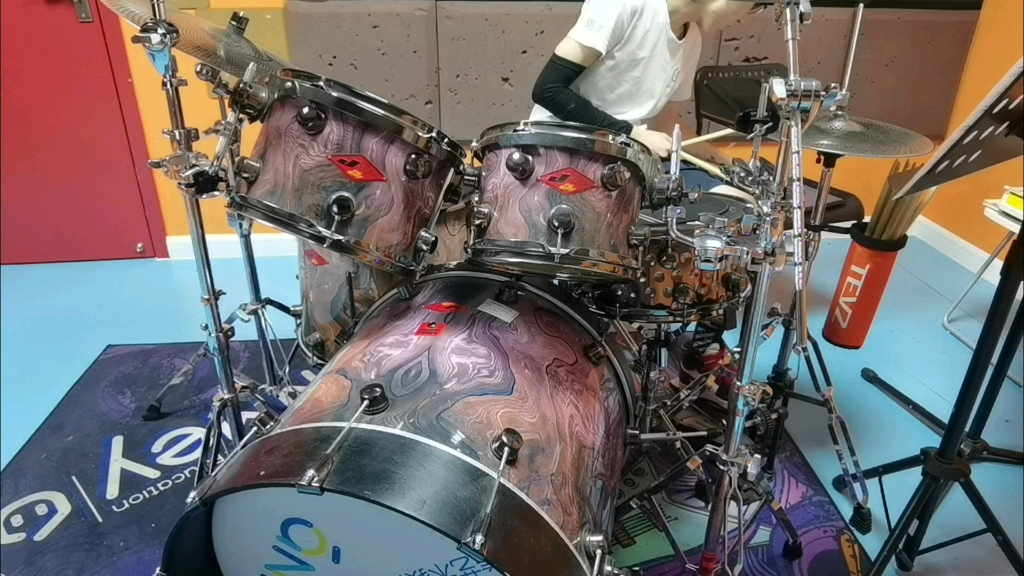 南艺架子鼓十级我随便打打您随便看看solo部分没打好太差