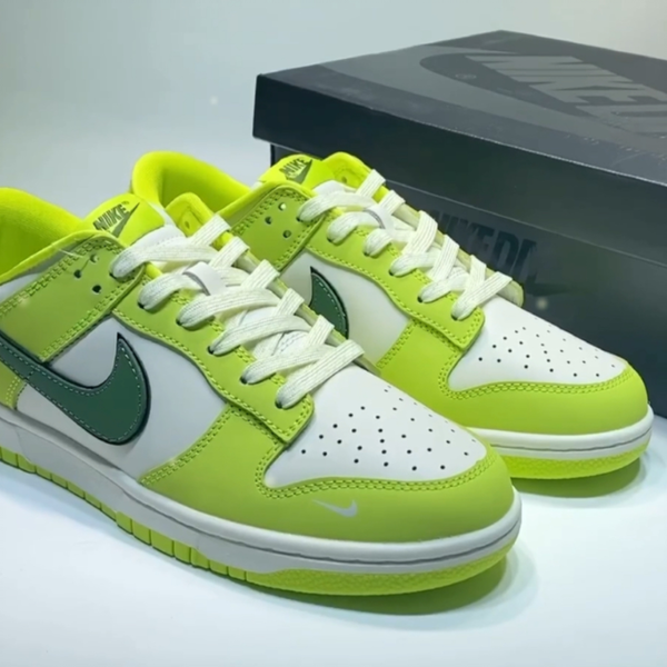 耐克Nike Dunk Low Retro SP By You 苹果绿米白青蛙低帮运动滑板鞋 