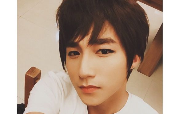 (son tung) 山松mtp【非比寻常 / kh00ng ph57i d55ng v69a