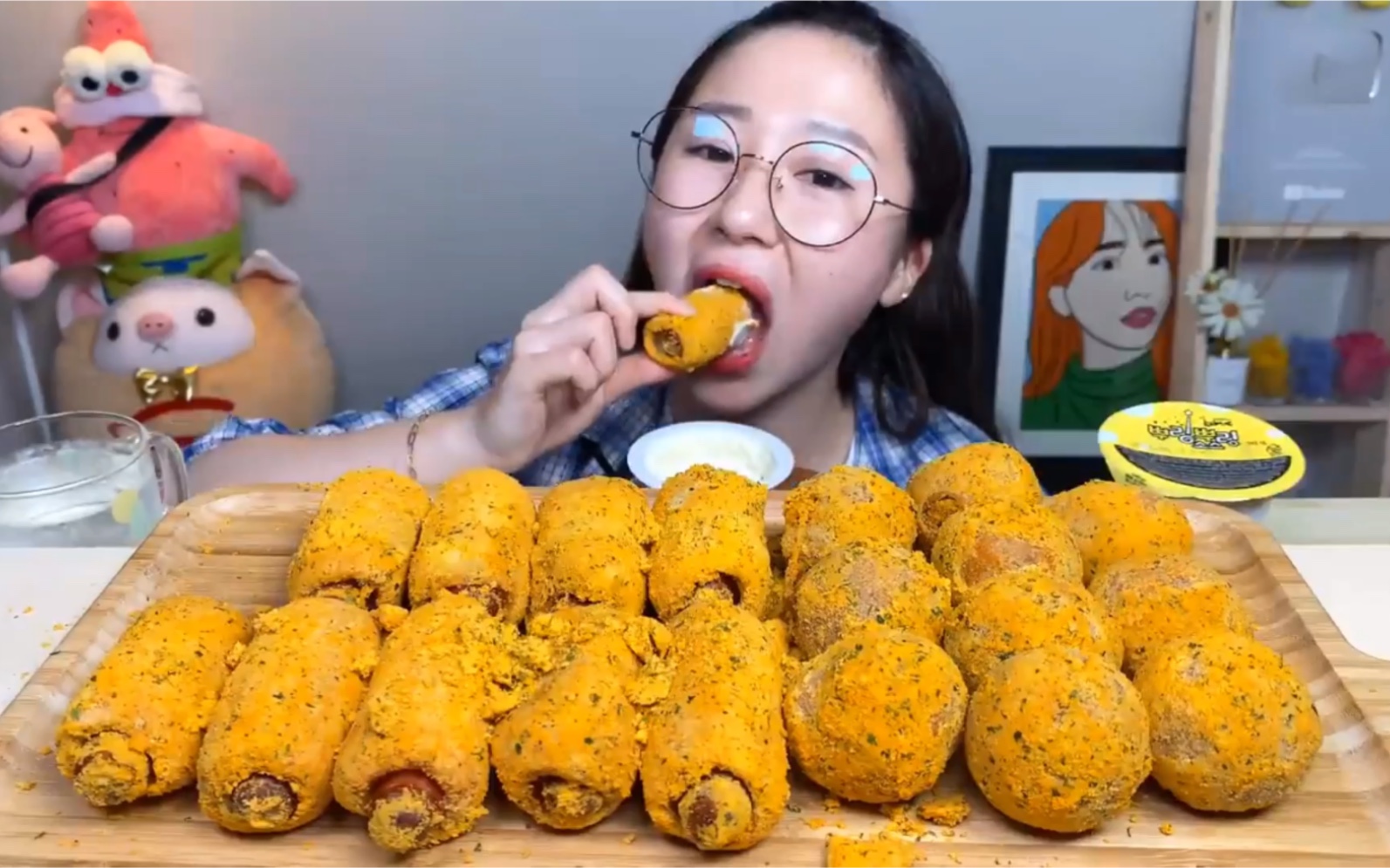 吃播剪说话cossert蒜香芝士热狗芝士球咀嚼音食音吃饭助眠含四倍速