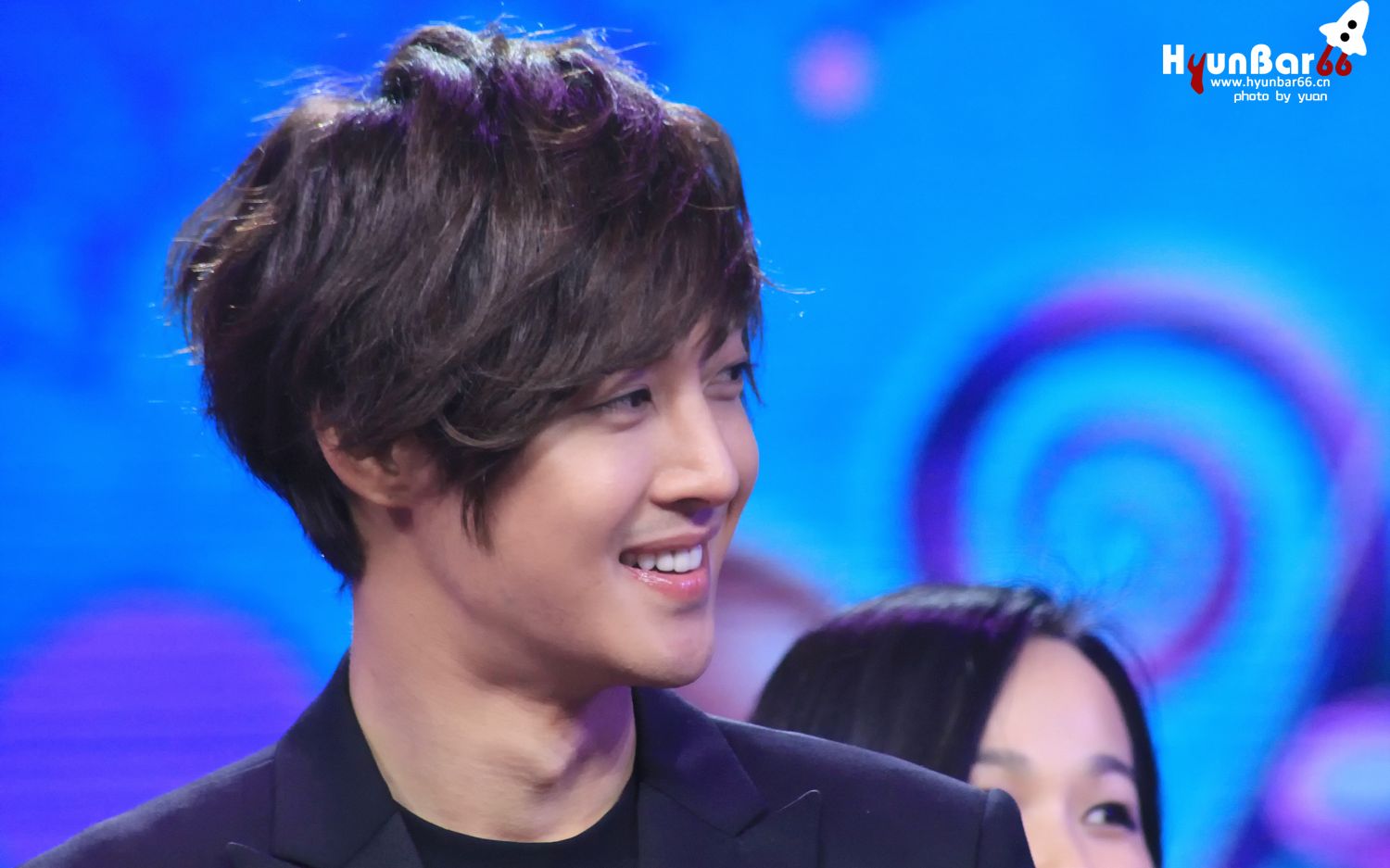 [图]121117 Happy Camp 金贤重 CUT（01）