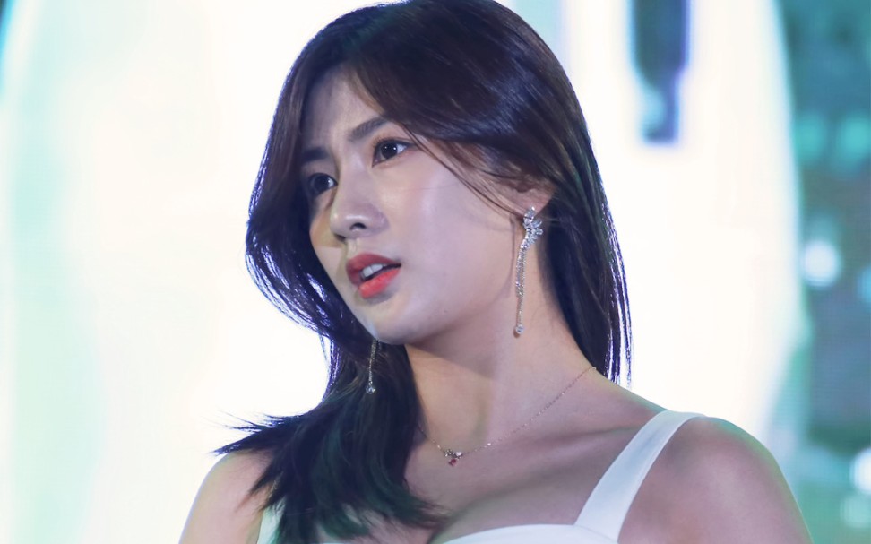 apink即将solo的吴夏荣 污夏荣饭拍_哔哩哔哩_bilibili