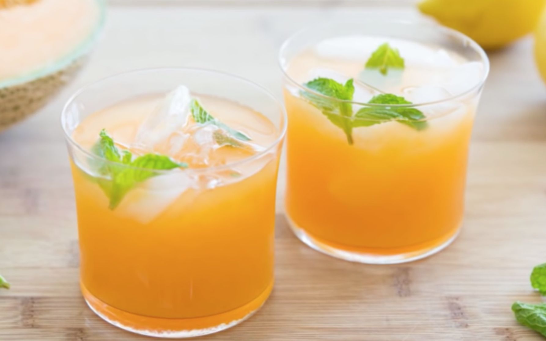 「哈密瓜薄荷汁」普通果汁也能有艺术范儿