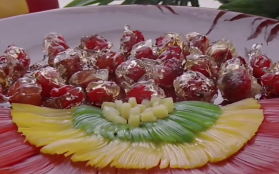 挑战电影美食,满汉全席中的【水晶咕老肉】,第一次就成功了!