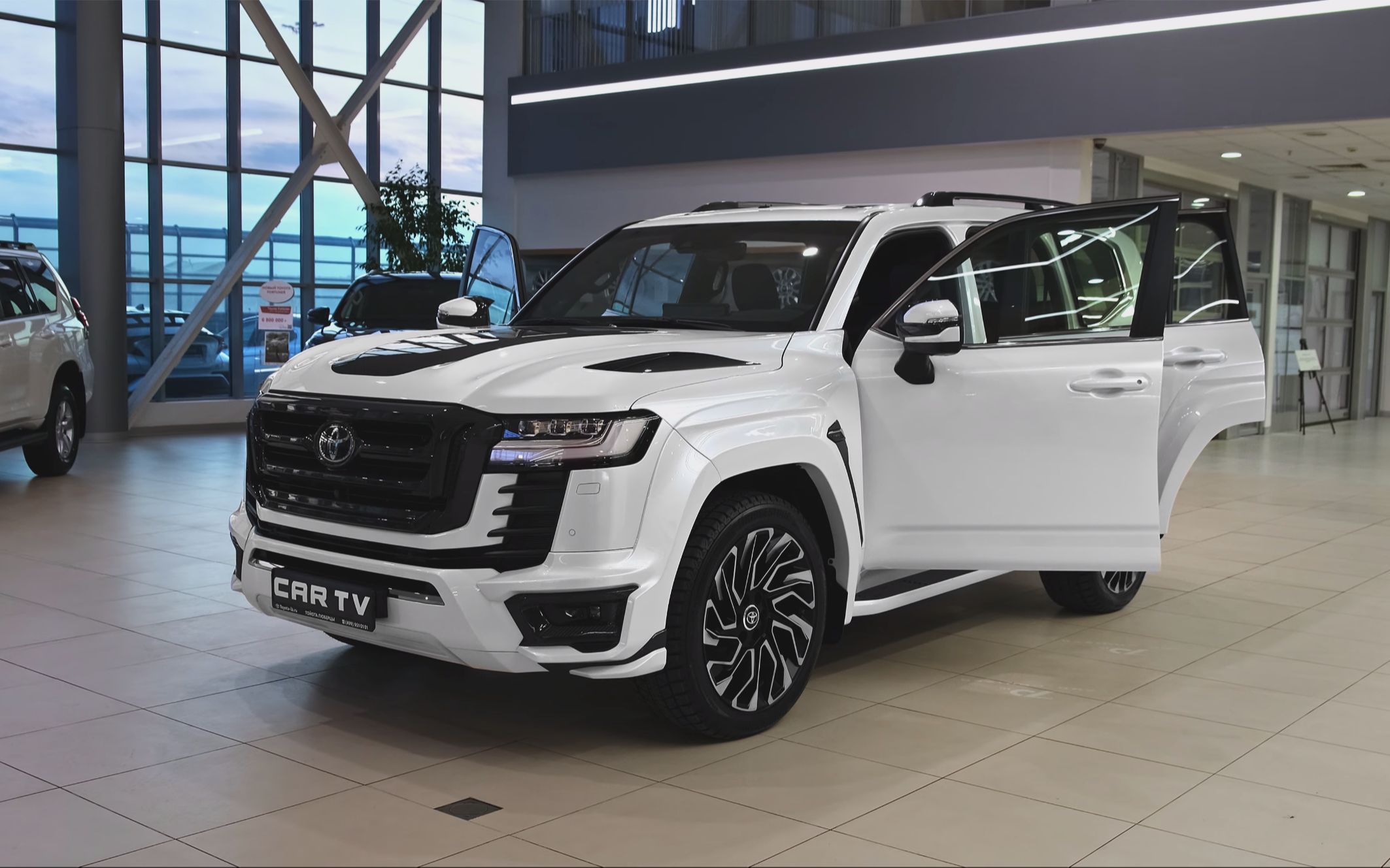 丰田全新兰德酷路泽2022款