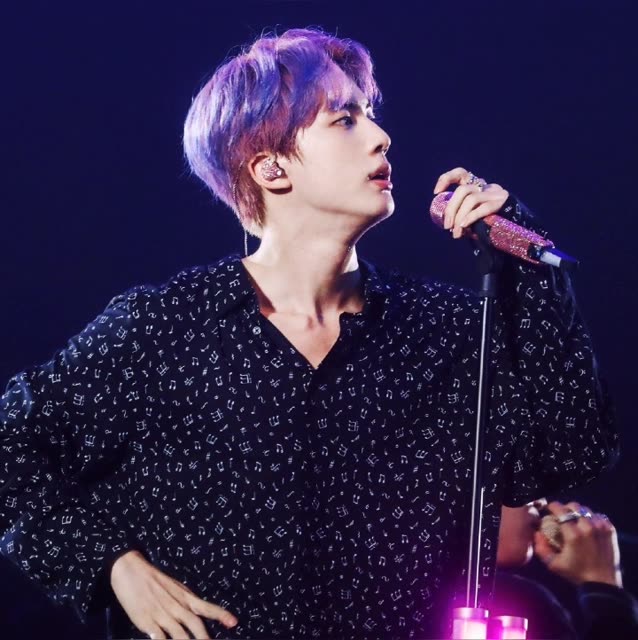 金硕珍jin紫发吹笛人直拍 大哥好绝啊啊啊啊啊