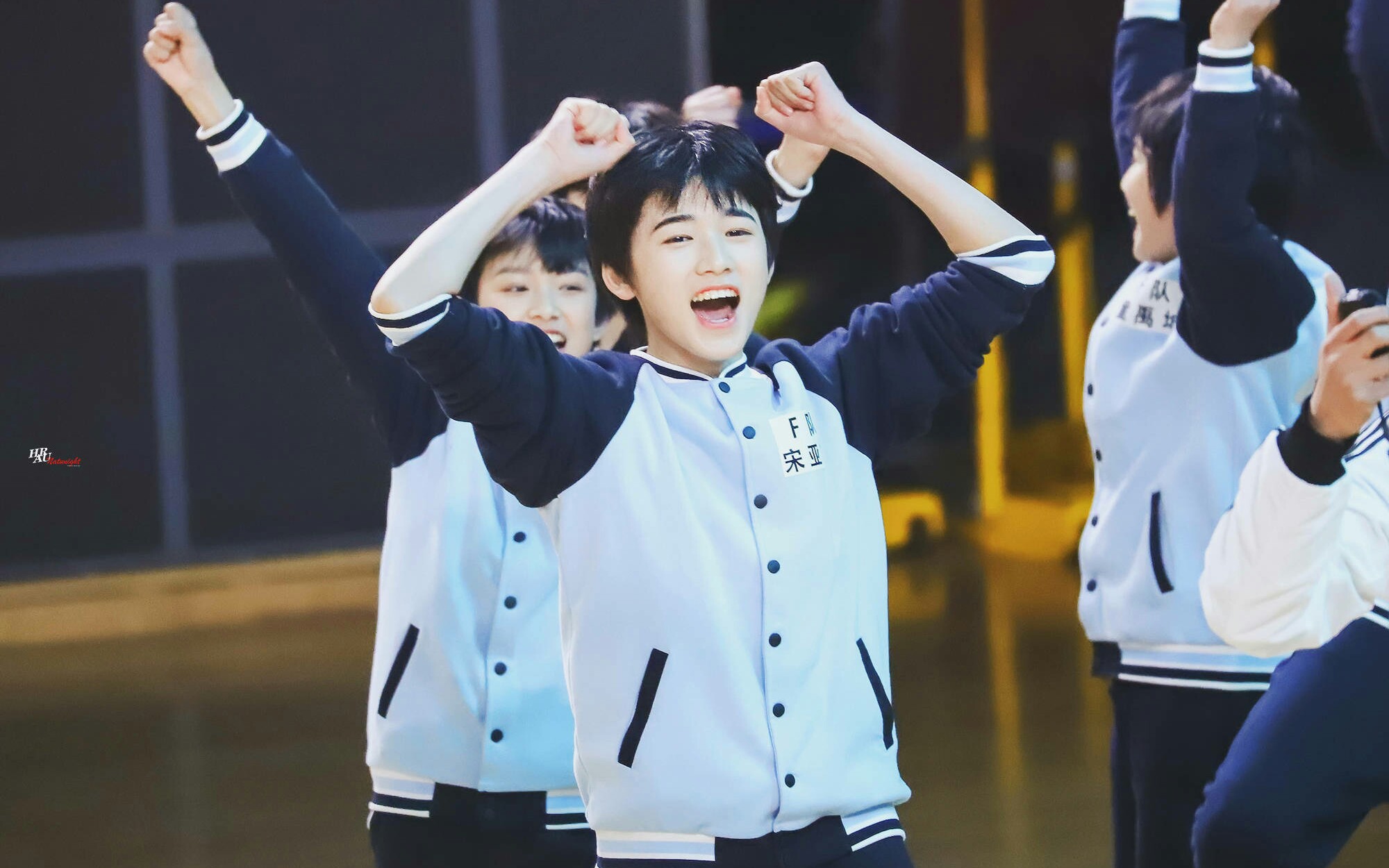 【宋亚轩】震惊!sdfj开了一场运动会,来看看这个可爱的小朋友吧!