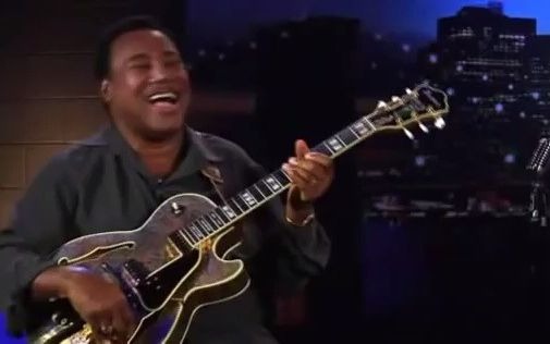 [图]【George Benson】 在变化的节奏上弹Blues