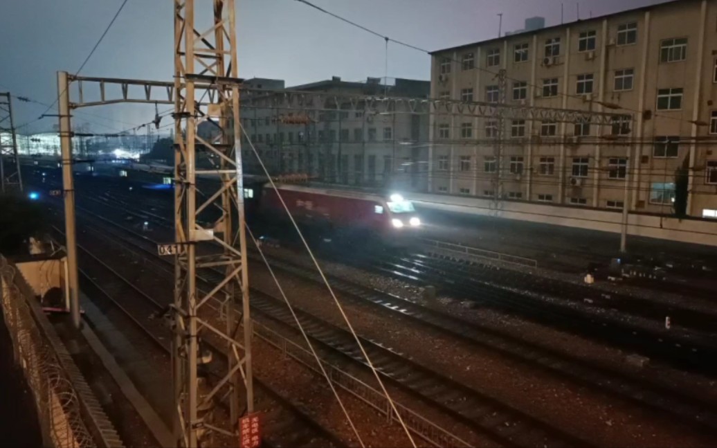 k1537出郑州(云拍)