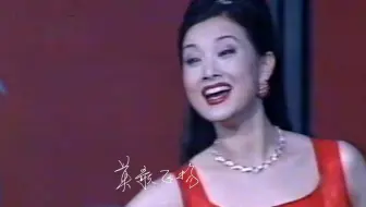 Download Video: 【宋祖英】【费翔】【宋飞】《相约在月圆时节》1997首唱｜中秋假期愉快