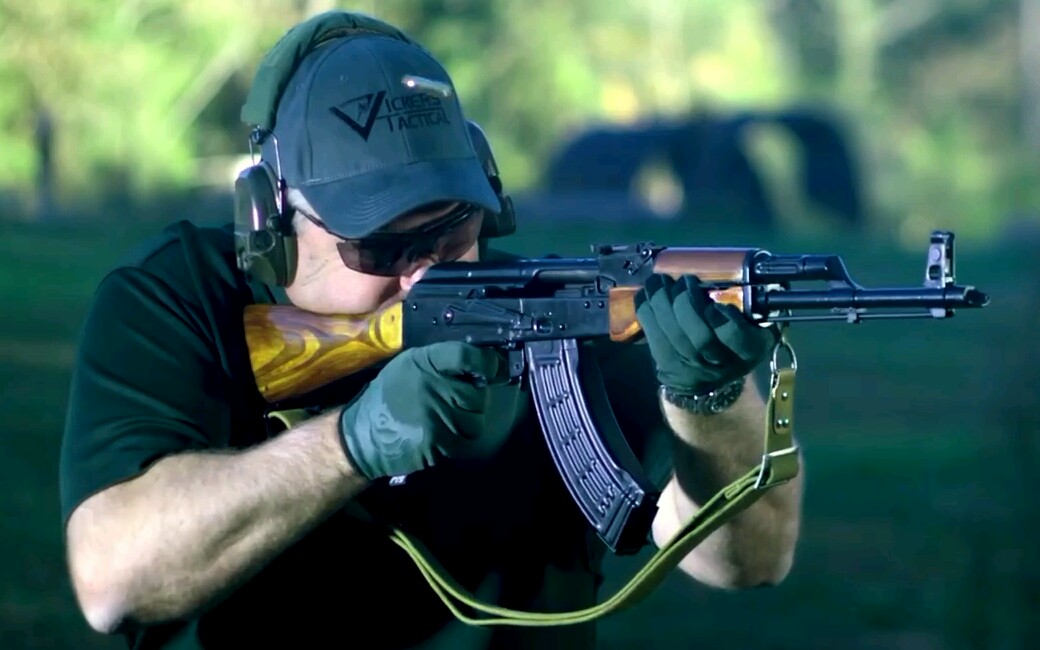 毛瑟98k 五款最值得拥有的经典枪械 larry vickers top 5 guns to own