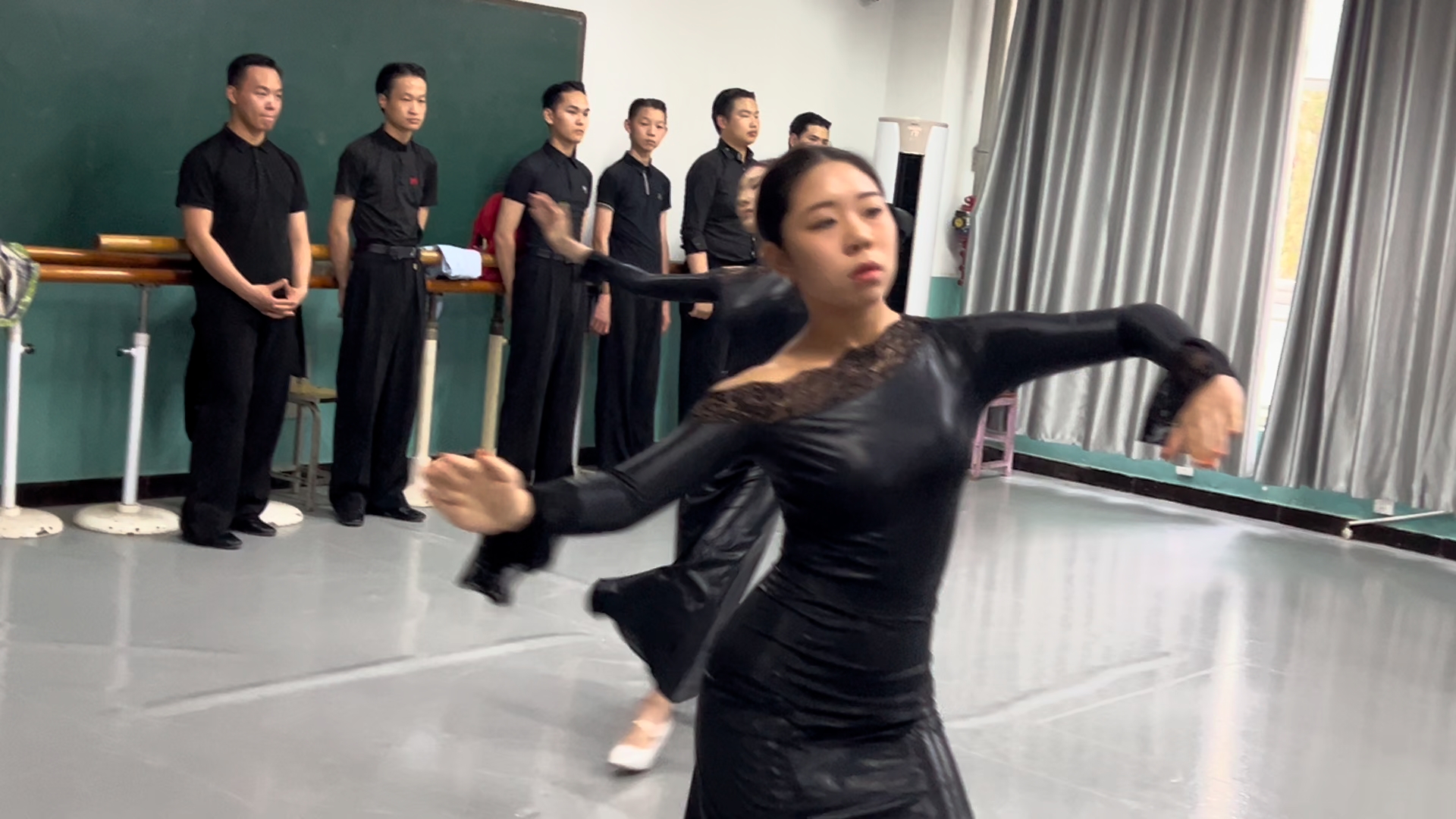 摩登舞课堂随拍