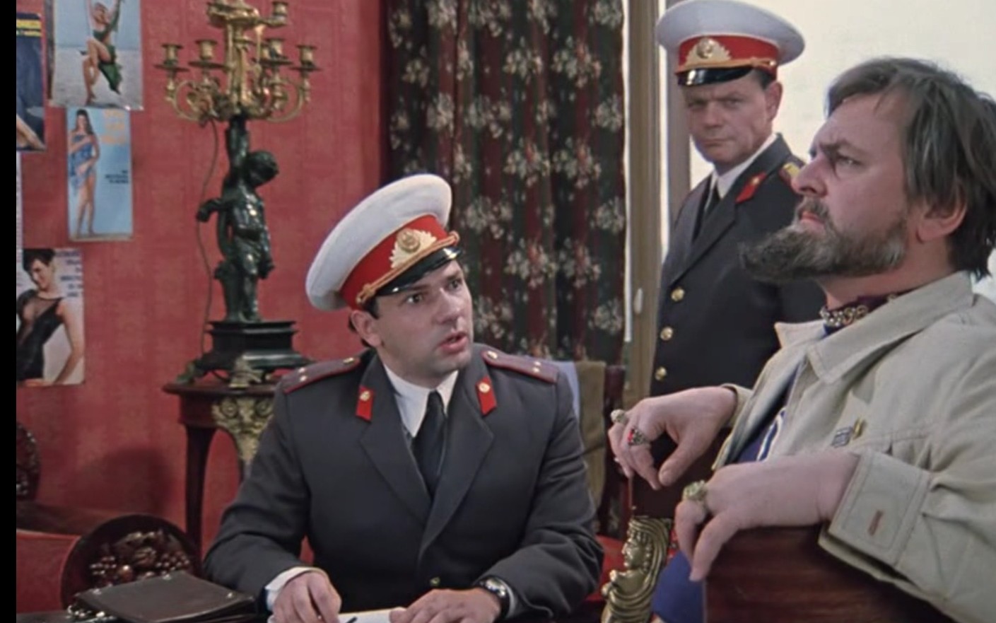 【苏联电影】伊凡雷帝穿越苏联被警察逮捕(中文字幕)