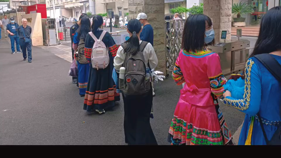 [图]南宁沛鸿民族中学鸿舞团参加“建设铸牢中华民族共同体意识示范区暨促进各民族交往交流交融‘三项计划’宣传月”（南宁）启动仪式