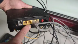 光猫的4个网口，原来是有区别的，别再弄错了，不然网速会非常慢