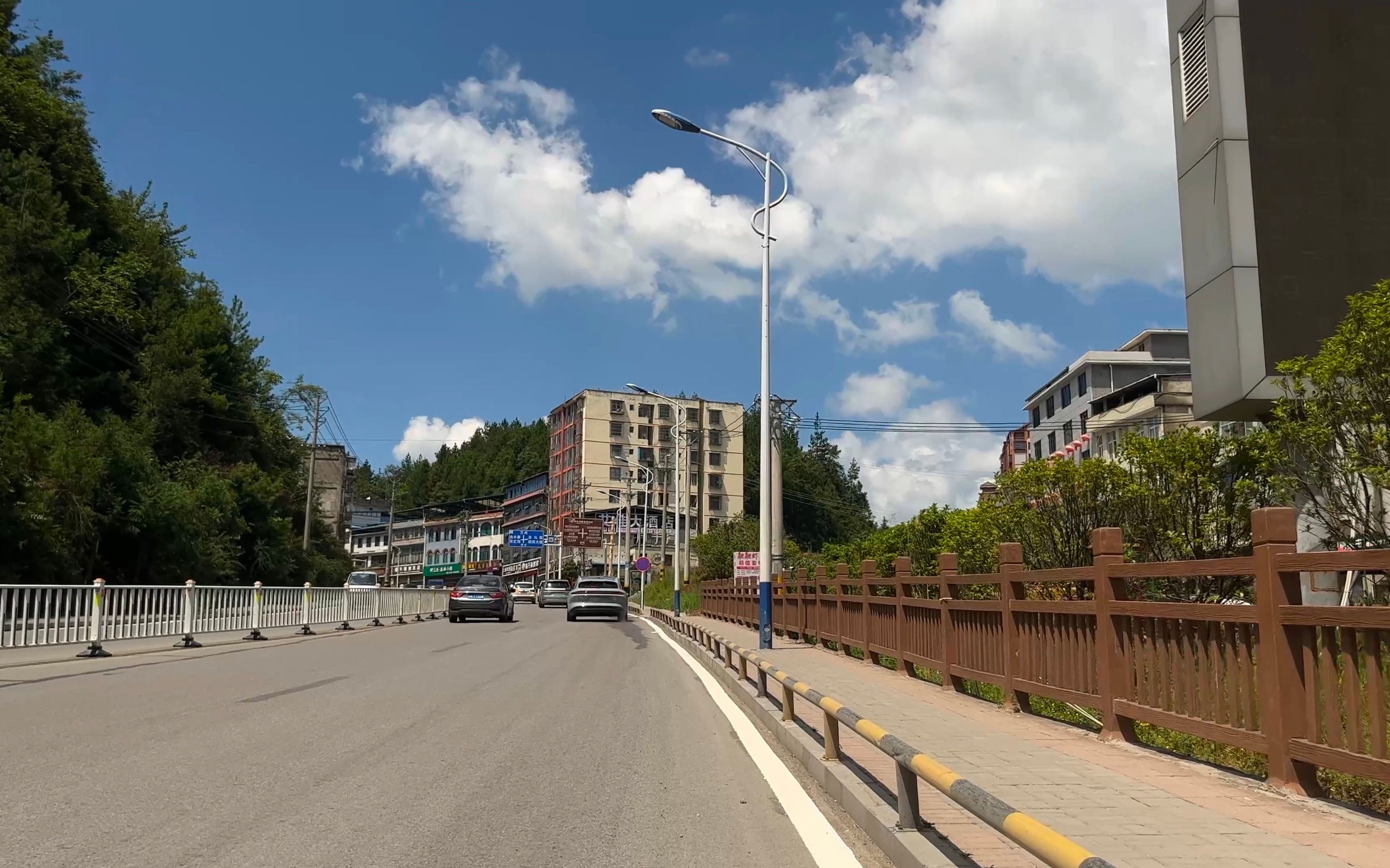 s3ep884 骑行 湖北省 恩施 利川 g318 谋道镇 苏马荡大道