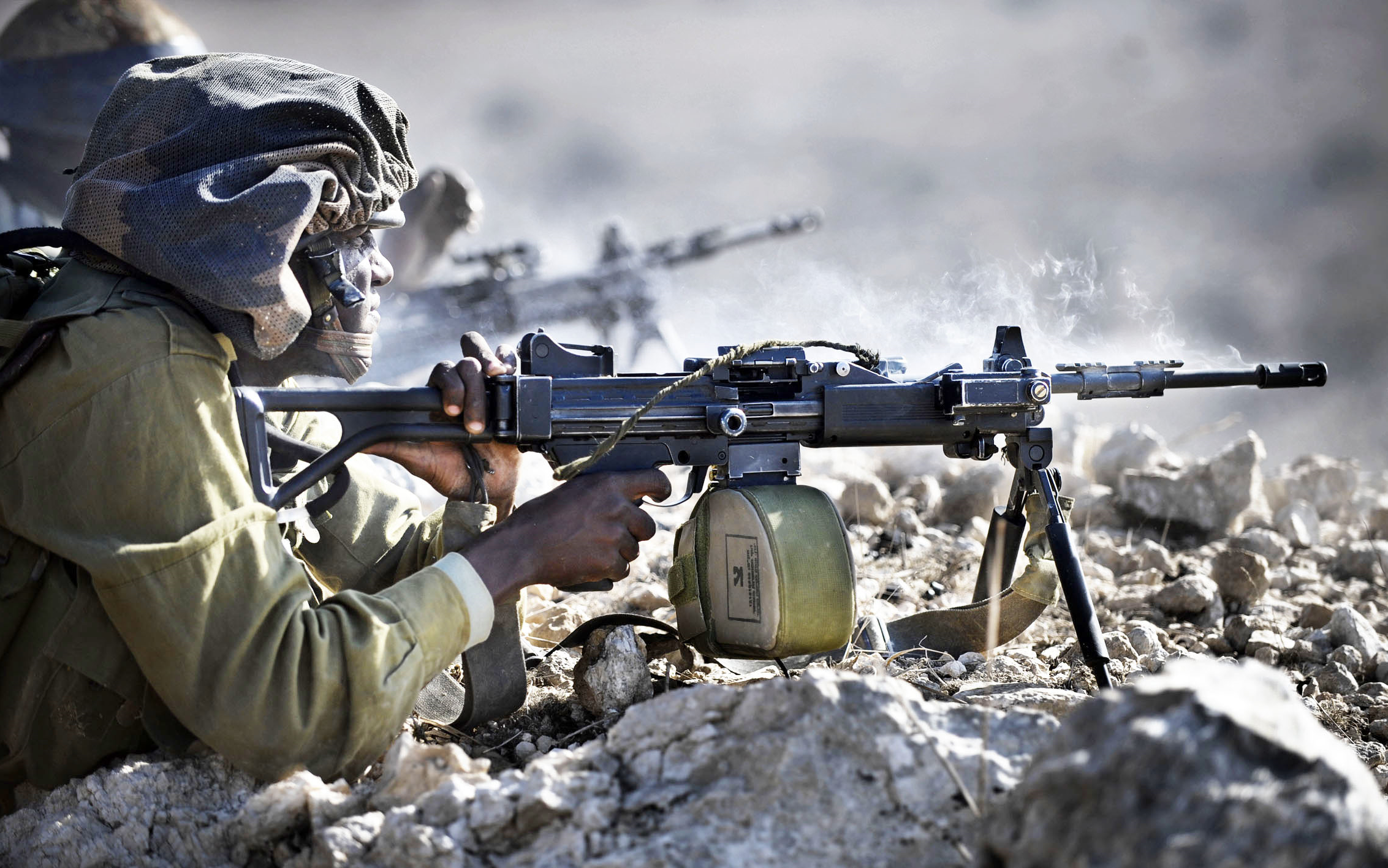 【arma3】【机枪特辑】negev轻机枪靶场挑战_哔哩哔哩 (゜-゜)つロ