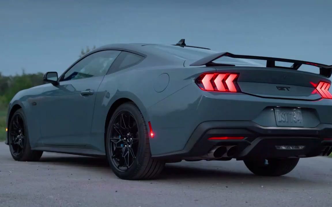 3升ecoboost-最强大的狼v8-预览规格和驾驶