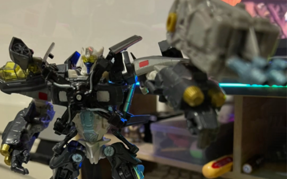 活动作品孩之星变形金刚3系列之天锤ko版