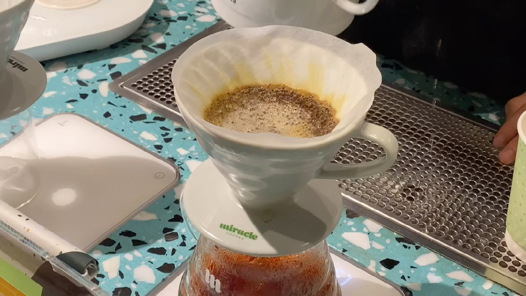 打卡林俊杰咖啡店-miracle coffee