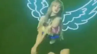 Lisa独舞特效版 瞬间变身魔法美少女 这也太炫了吧 跪了 哔哩哔哩 Bilibili