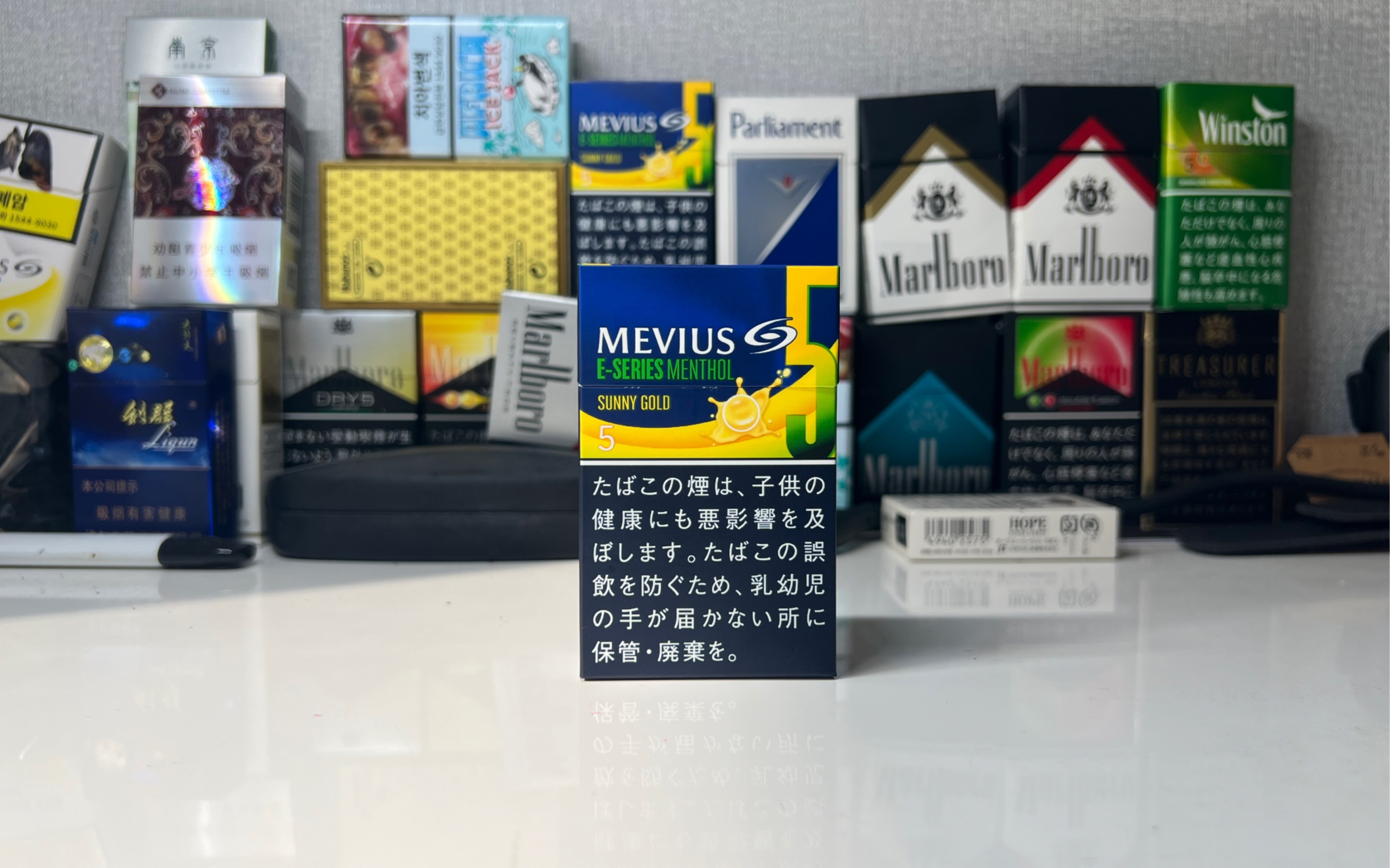 mevius香烟乌斯图片
