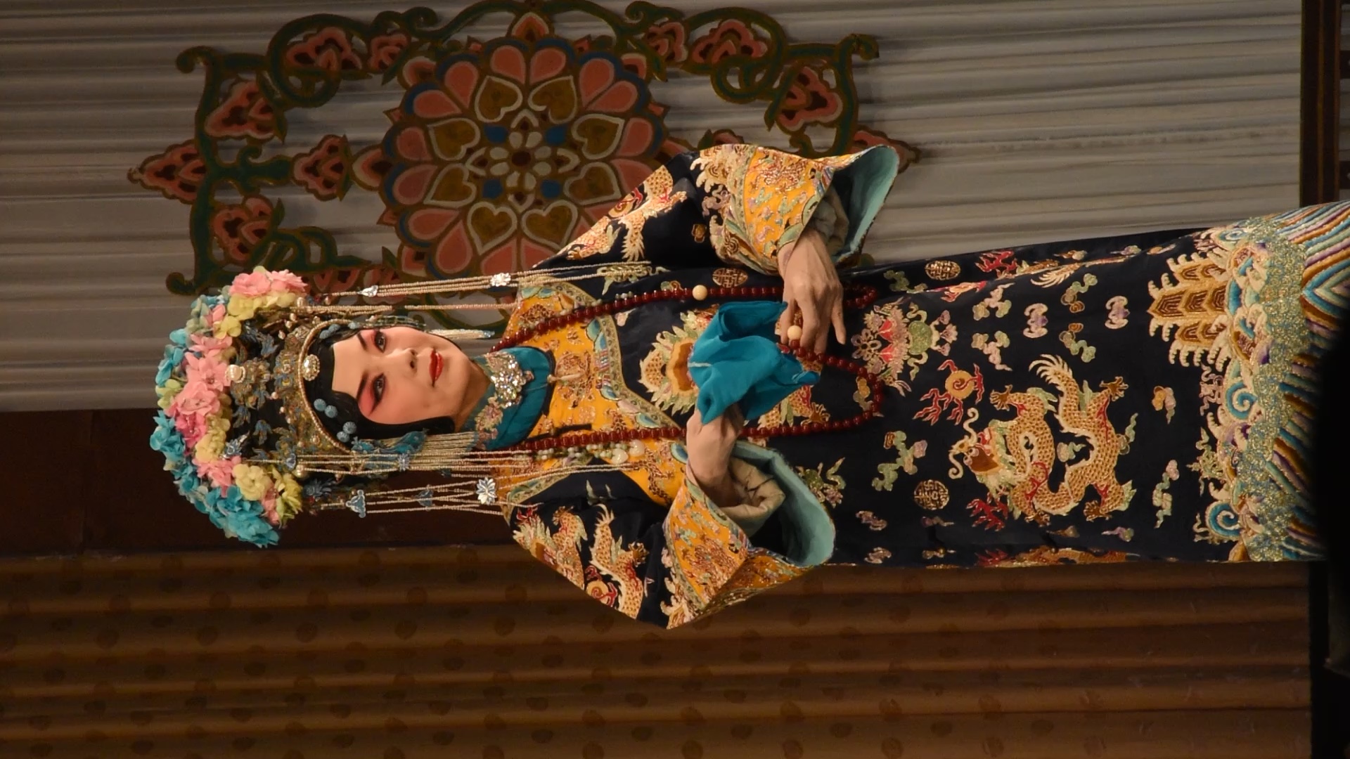 京剧《四郎探母》王怡饰萧太后