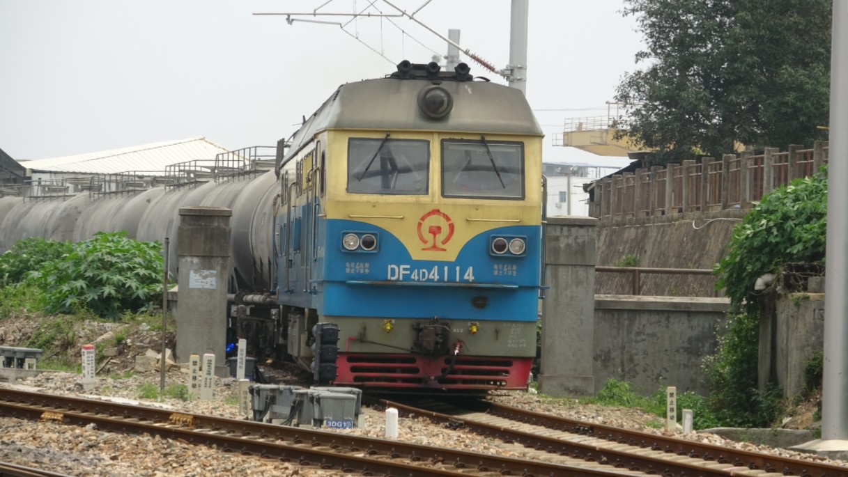【雪肖线】电化后的惠安南站 福段df4d-4114调车 发车全作业记录