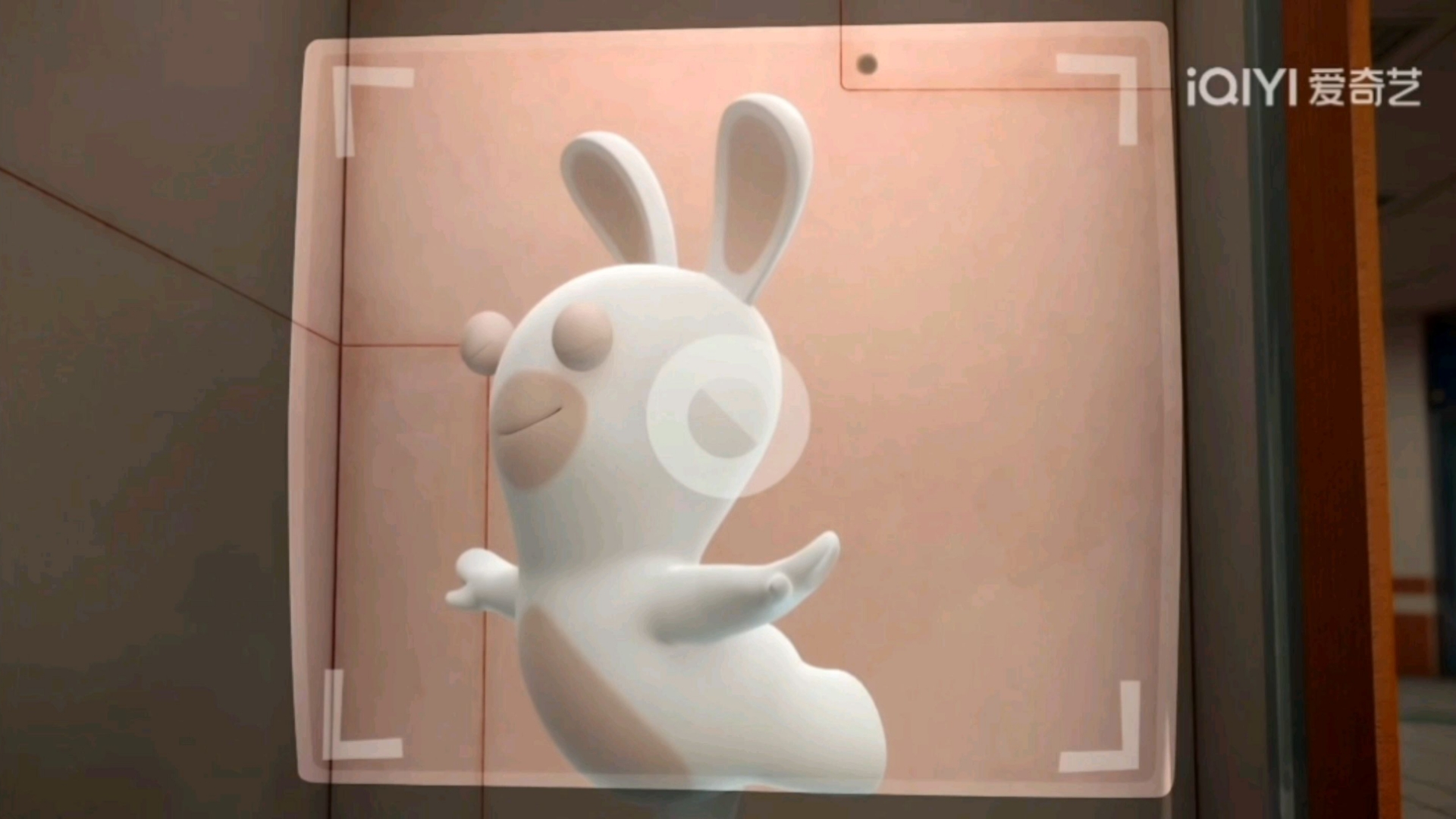 第15集《疯兔爱拍照》