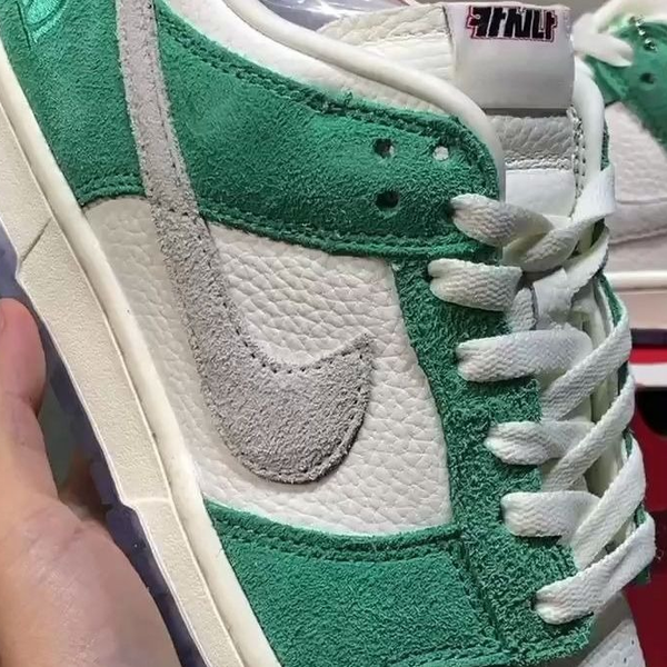 小松菜奈 Kasina × Nike Dunk Low Green (韓国限定) - メンズ