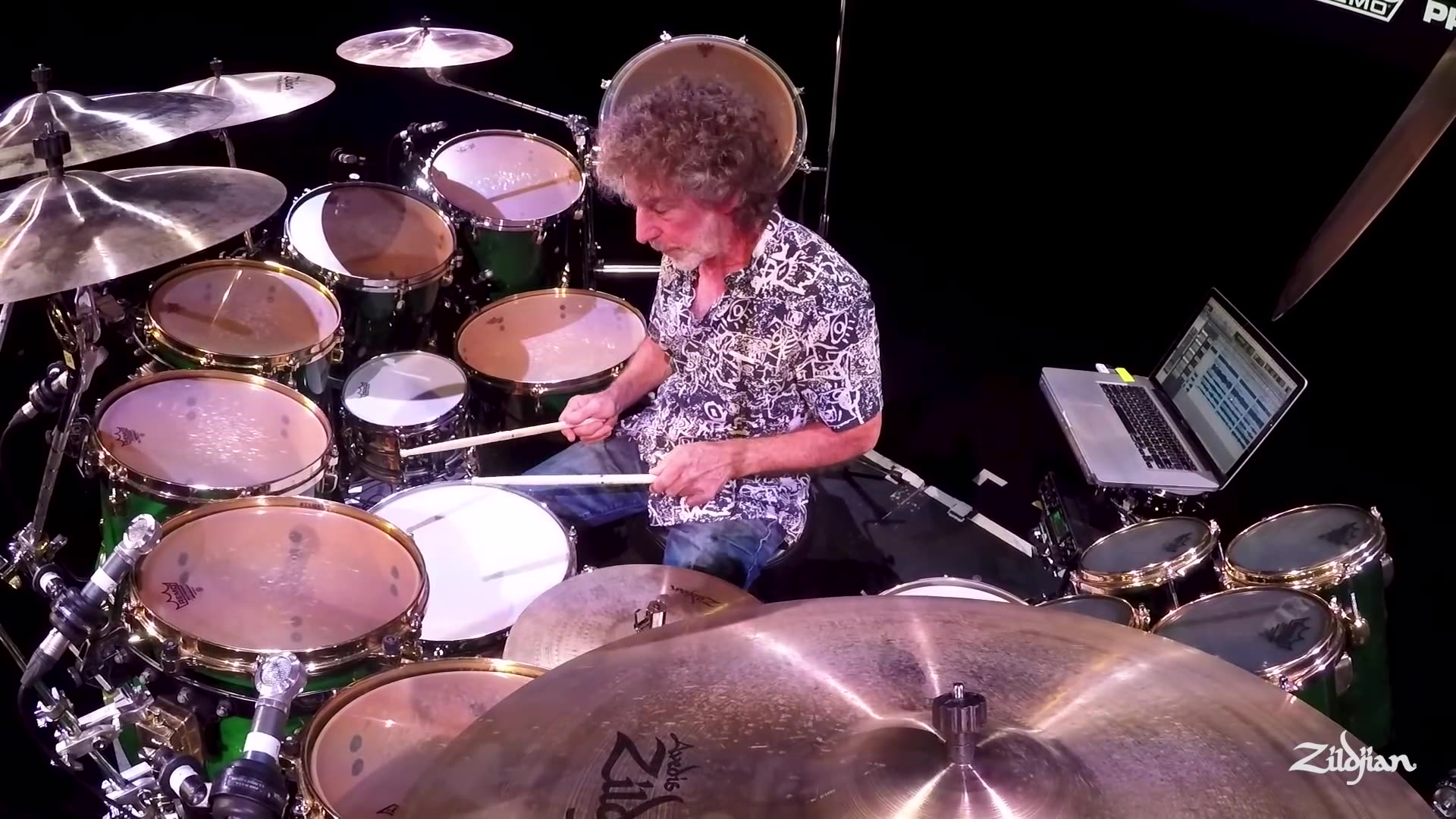 【架子鼓】(1080p) simon phillips - drum solo - 2017 uk drum show