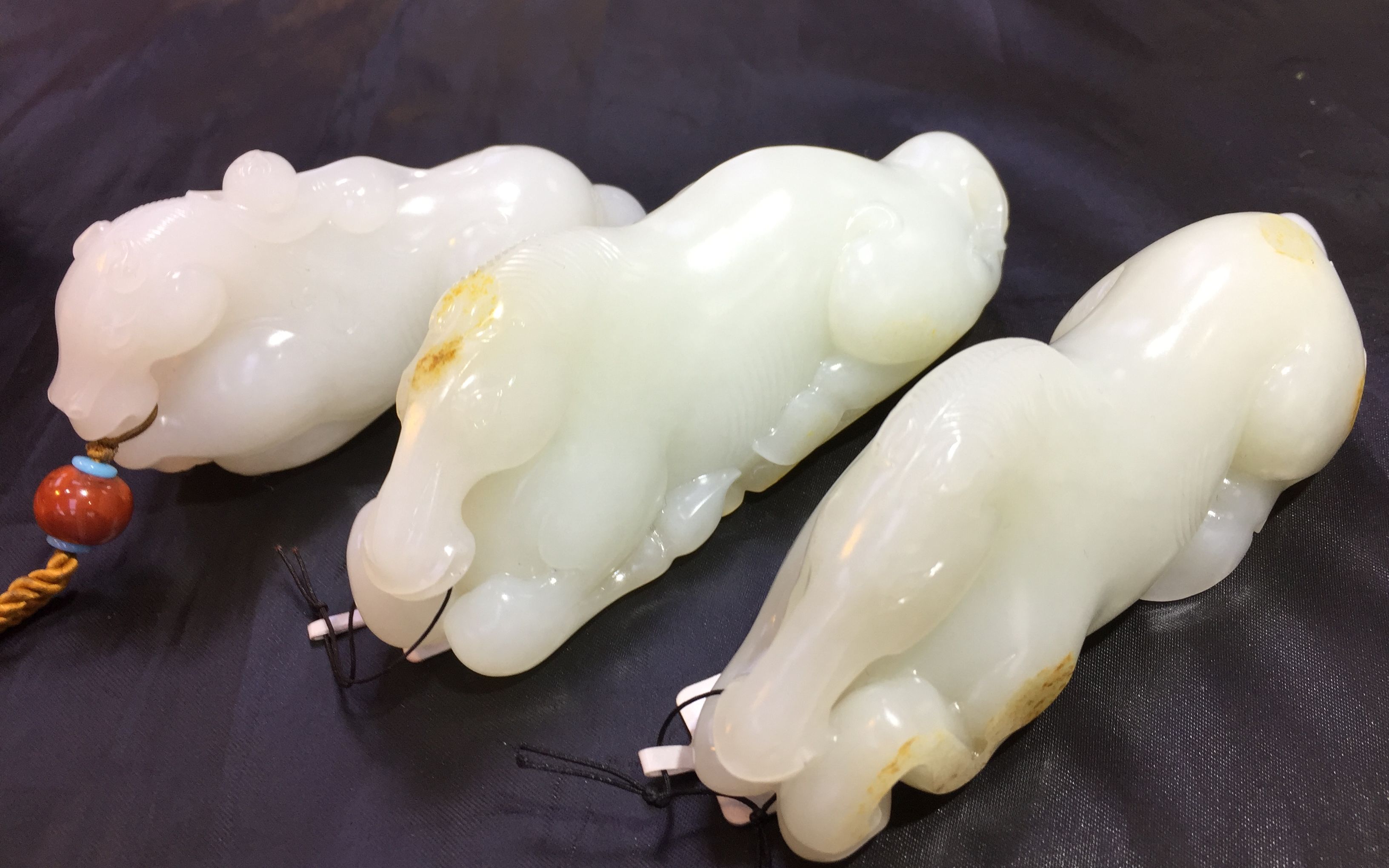 10万入手的和田玉还不如两年前五百块买的!