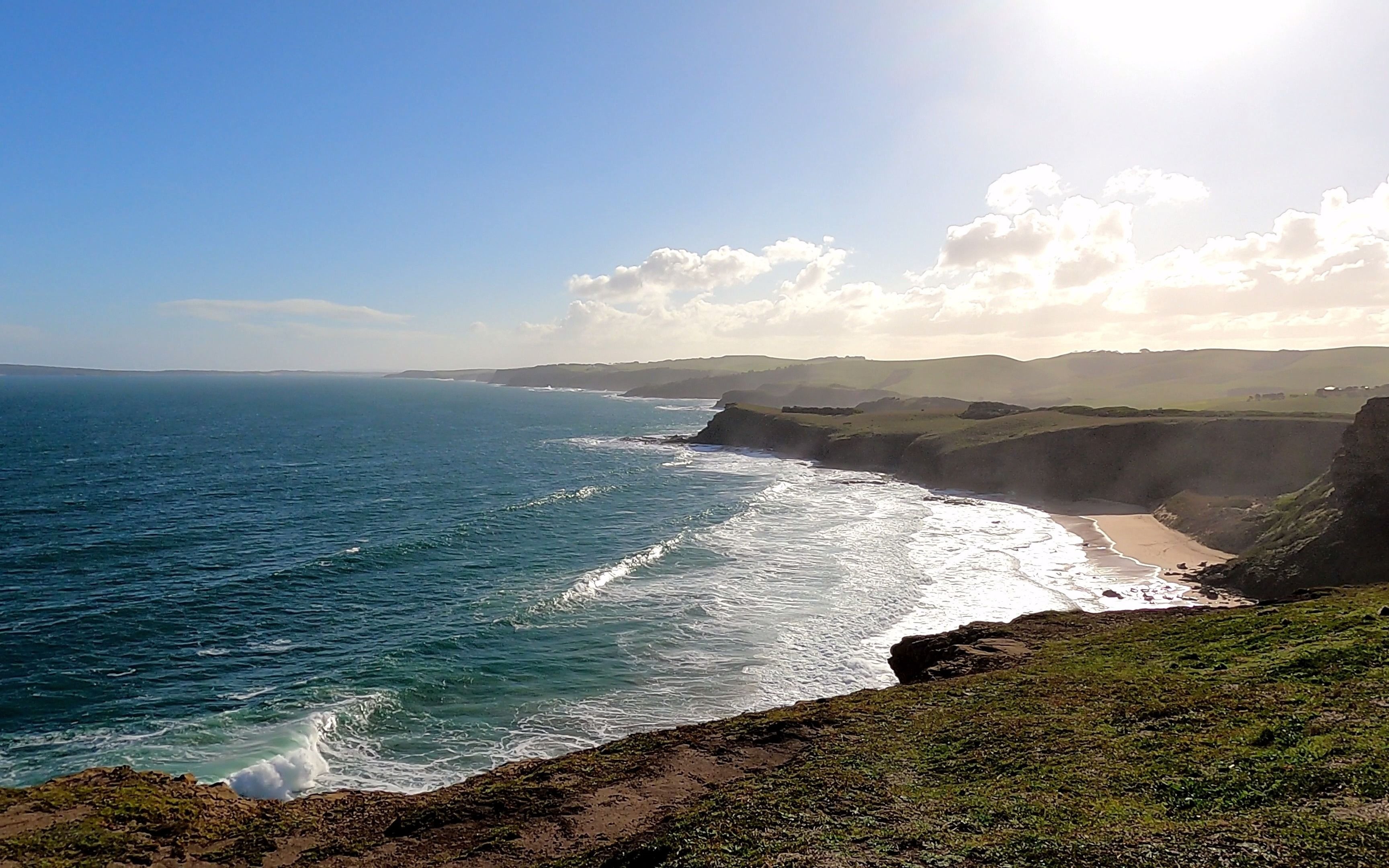 墨尔本海边漫步,远眺企鹅岛