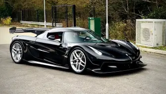 Télécharger la video: 柯尼塞格（Koenigsegg） Jesko CRAZY REVS 外观展示、声浪 售价340万美元 -TFJJ