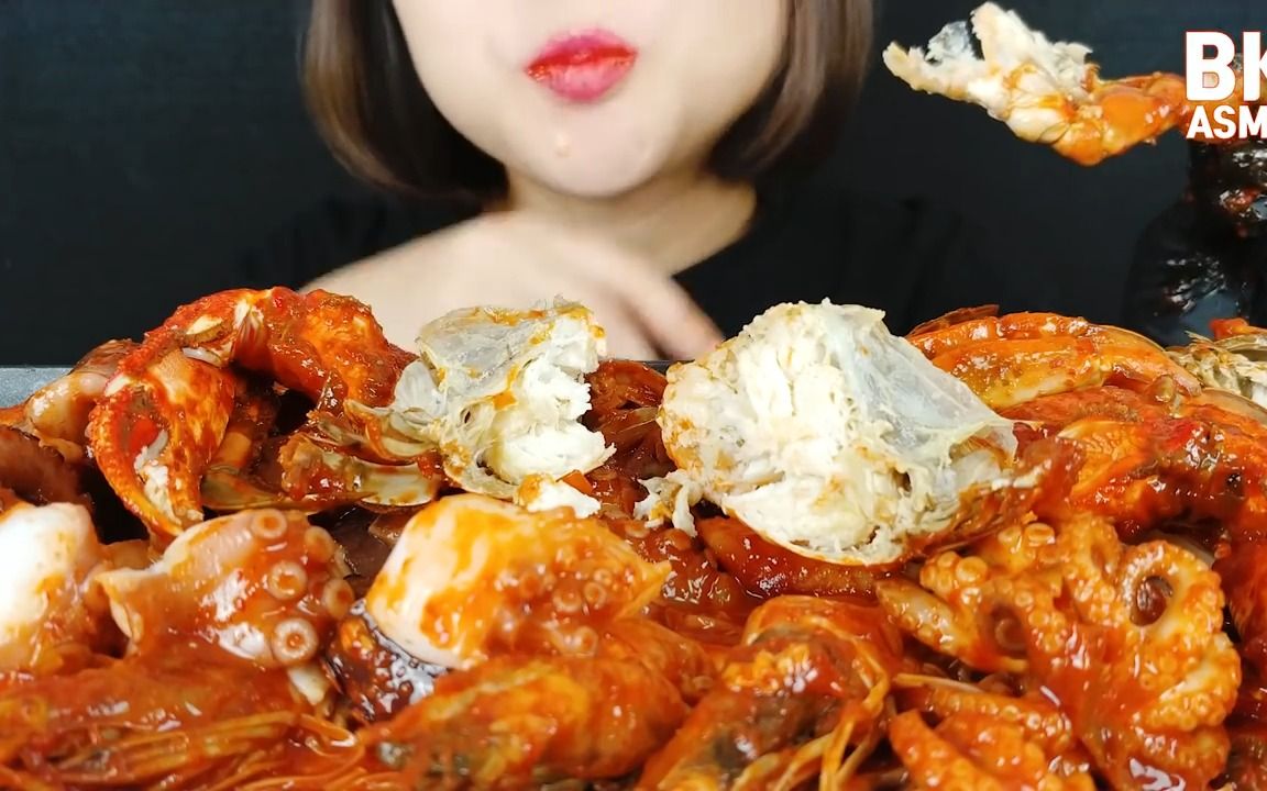【bokyoung韩国美食吃播】 asmr辣海鲜章鱼,蟹,虾,金针菇(mukbang)