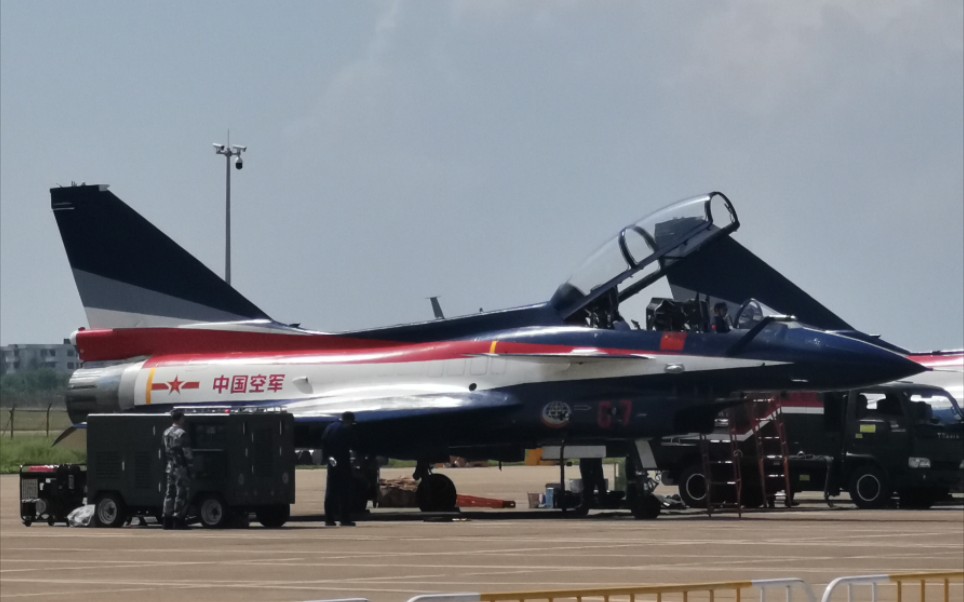 珠海航展j10发动机的轰鸣声_哔哩哔哩_bilibili