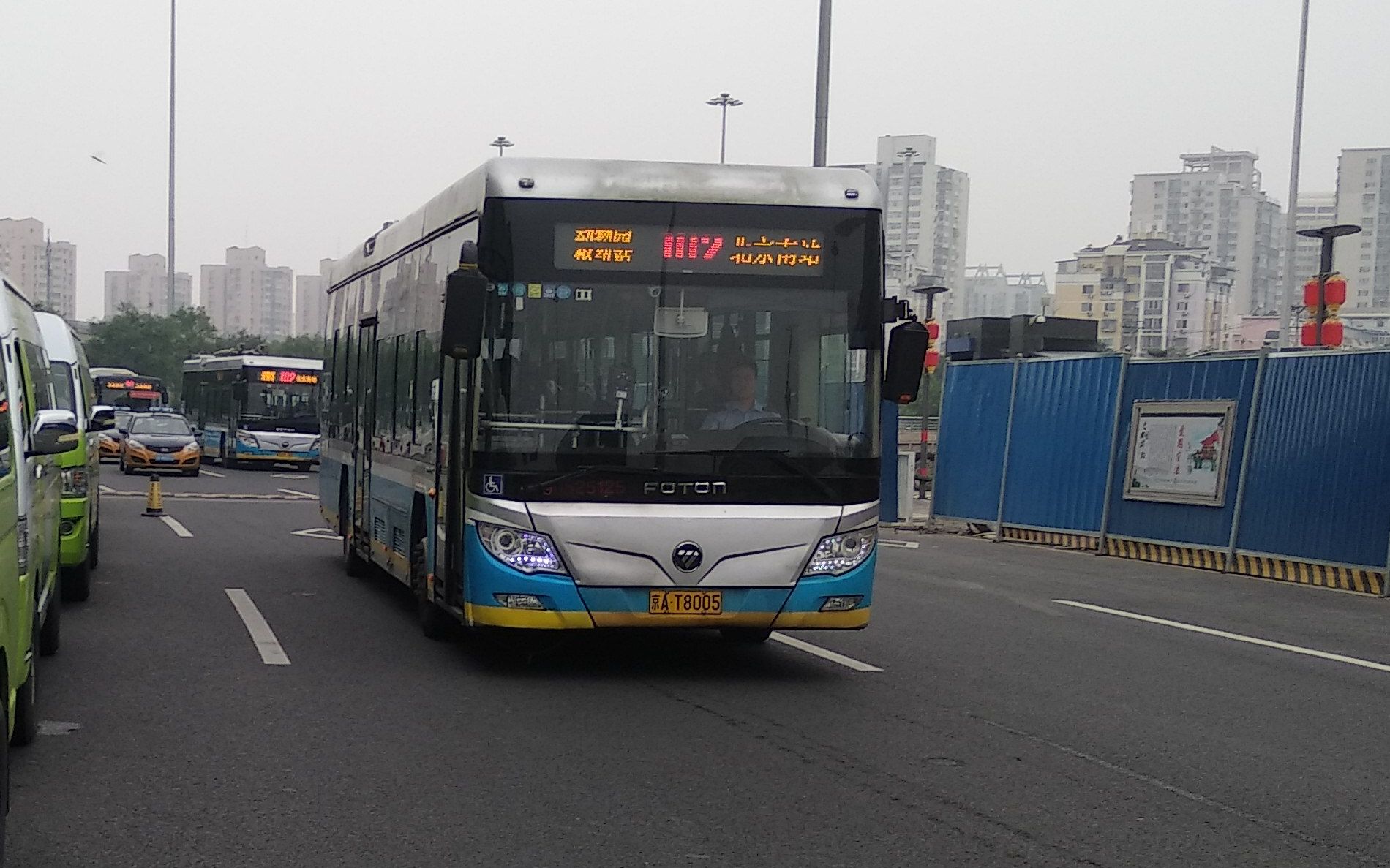 北京公交pov102路阜成门内北京南站