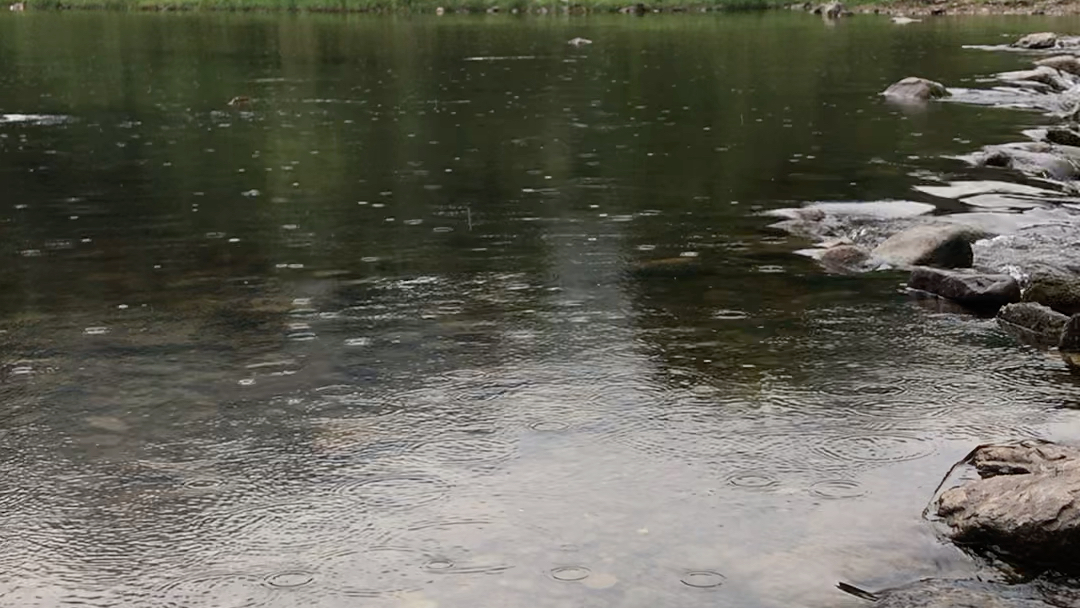 [图]北京夏日山涧溪流