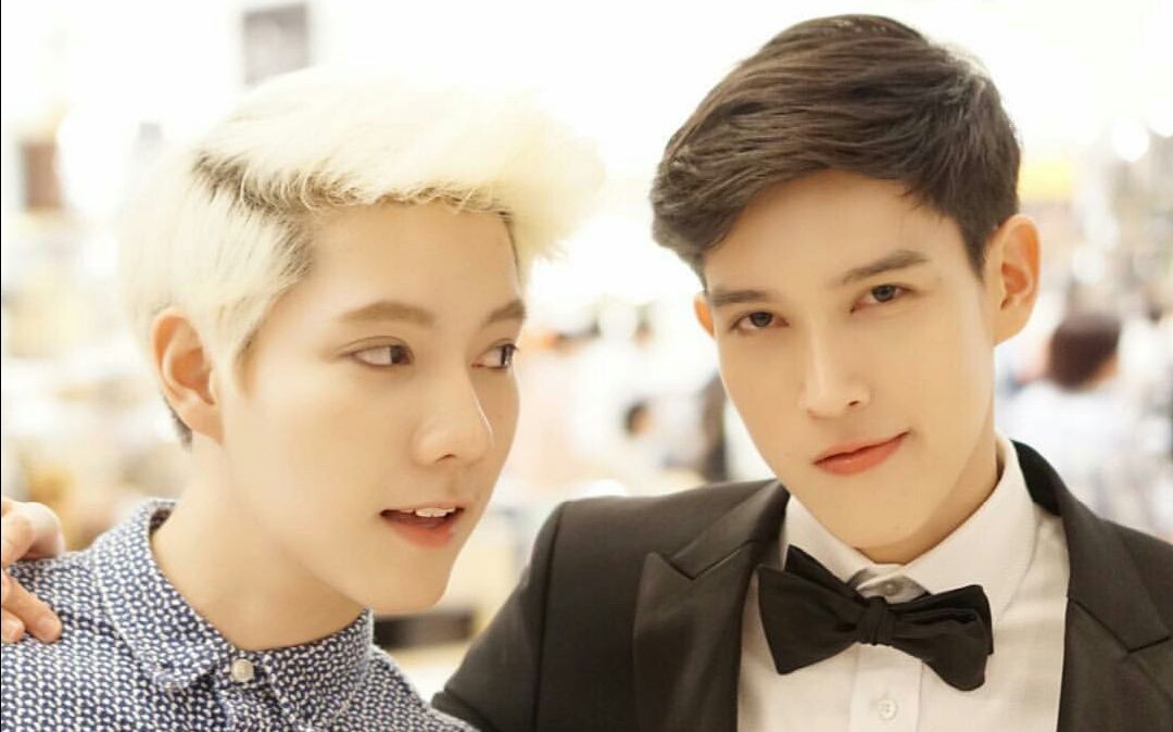 【bothnewyear】【我要喂他~】泰国高颜值情侣的高甜日常_哔哩哔哩