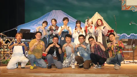 08 第一届摇曳露营fes中的摇曳露营音乐祭 昼场 音乐祭还是一如既往地