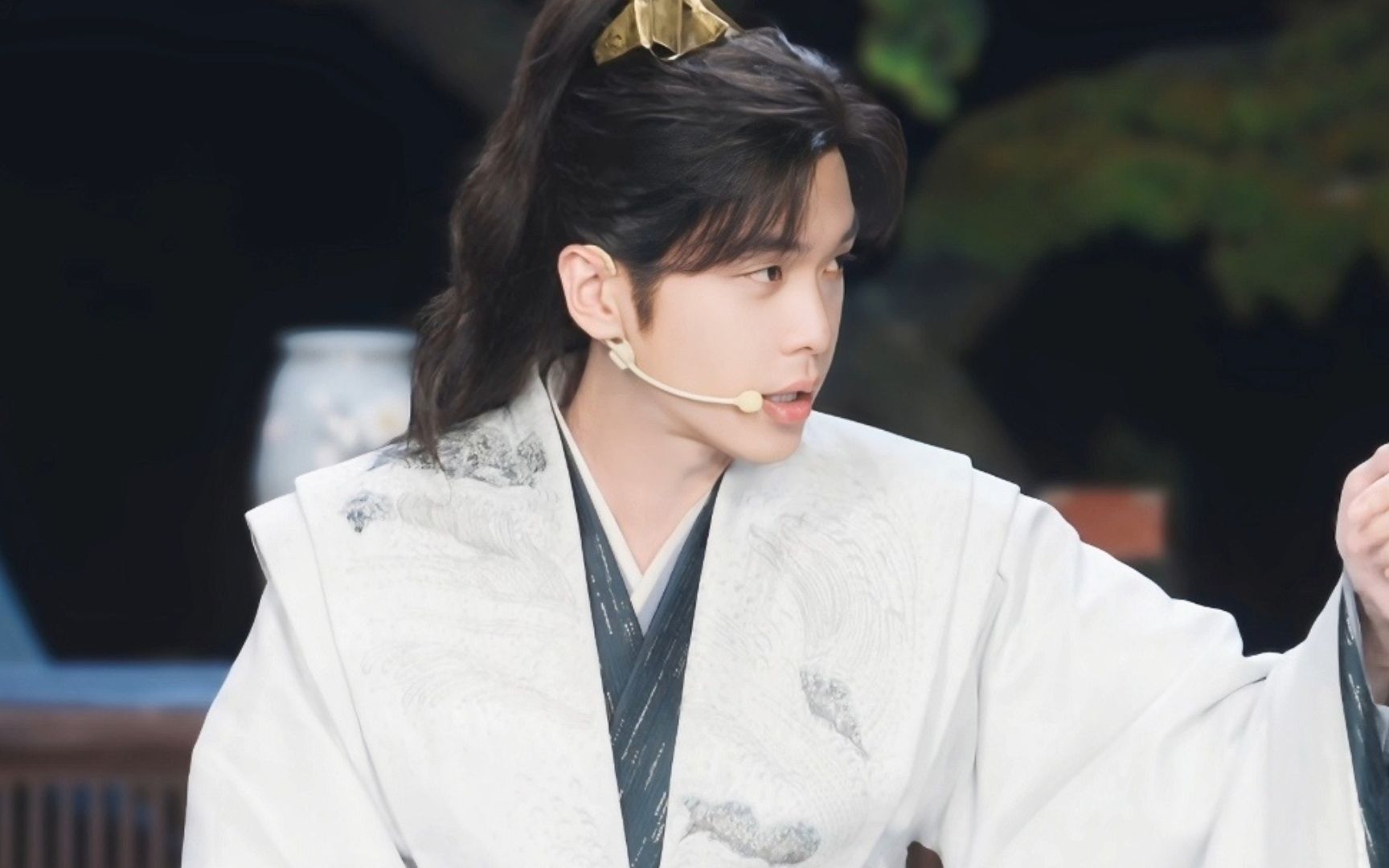 《庆余年2》剧组直播!张若昀山东话张口就来,念打油诗变搞笑男