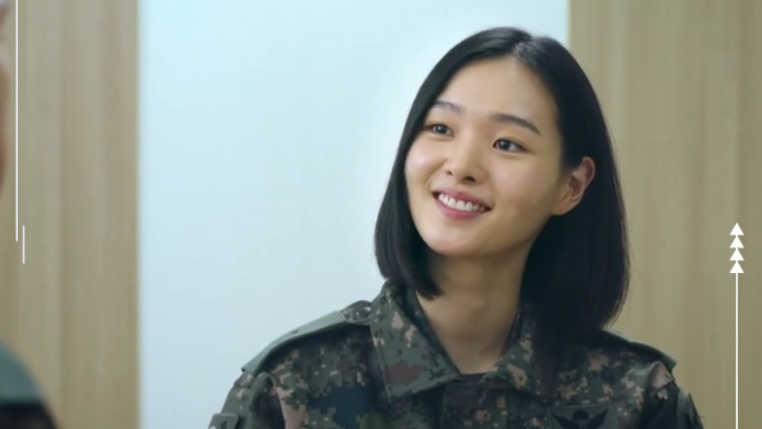 女军官发现上司不可告人的秘密，被杀人灭口！