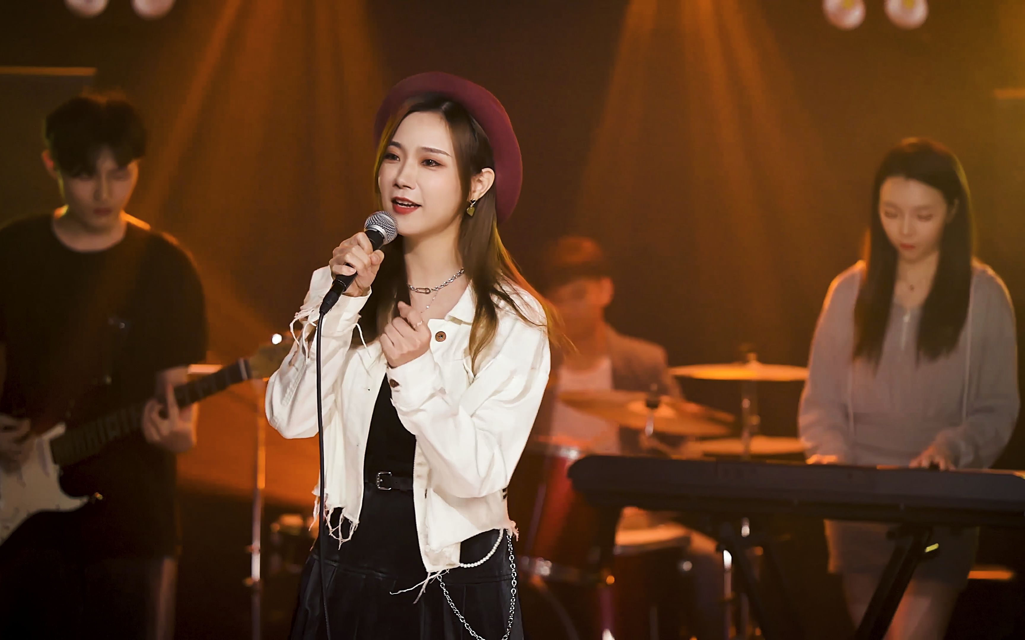 亮声open励志粤语歌《男儿》,无惧风雨,勇往直前!_哔哩哔哩_bilibili